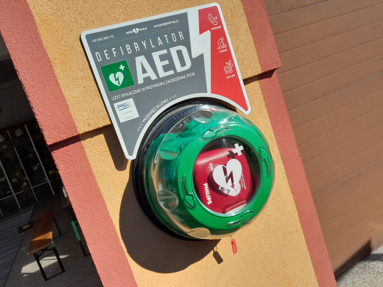 Zdjecie 
            Defiblyrator 3