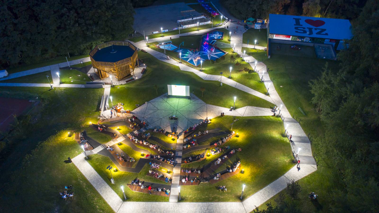 Zdjęcie OWN (Ośrodek Wypoczynku Niedzielnego) od góry